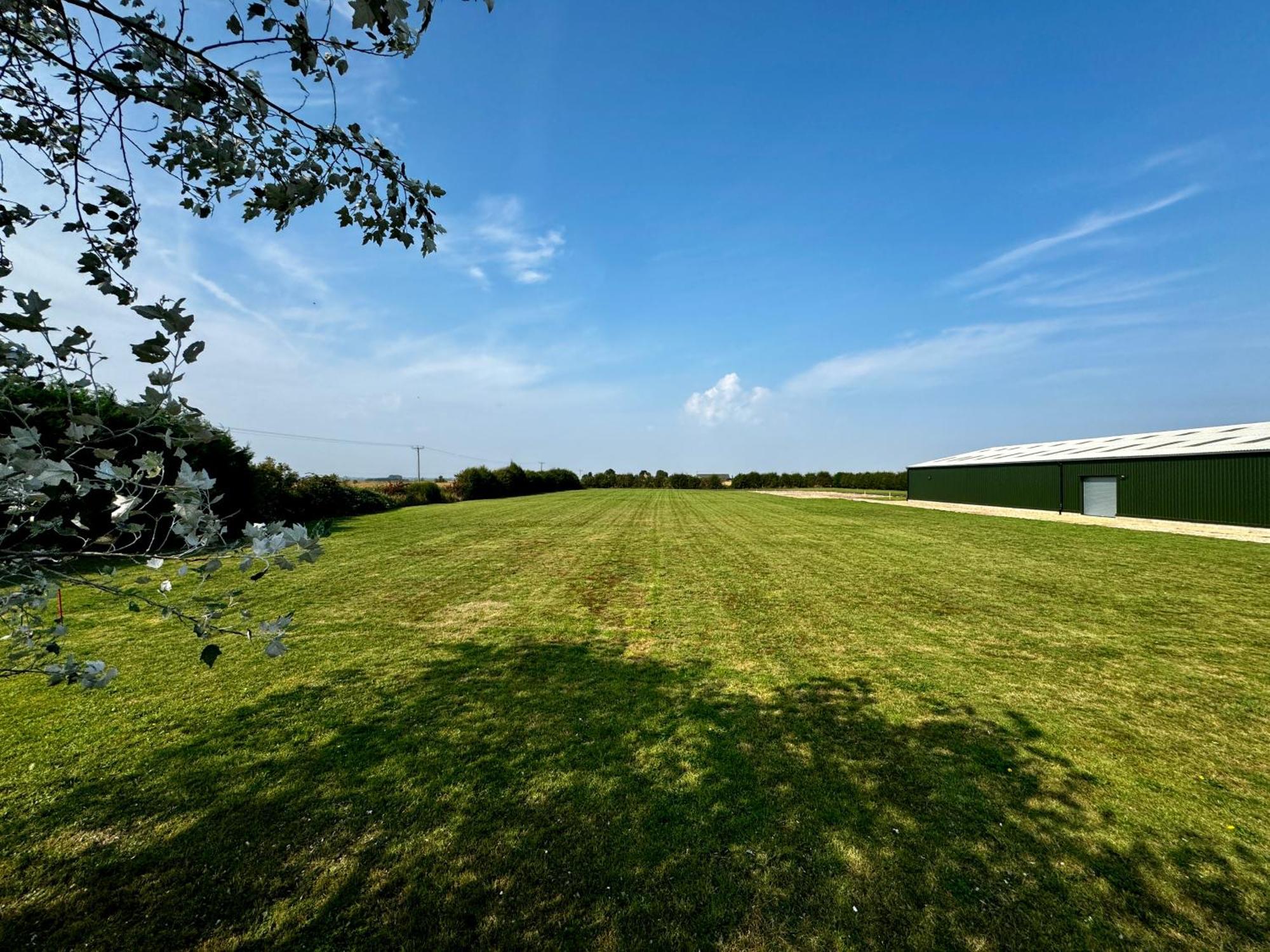 Luxury Isla Cottages, Bourne! Dog-Friendly, Countryside Views, Garden, Parking, 5Mins Pubs - Family Holiday الغرفة الصورة